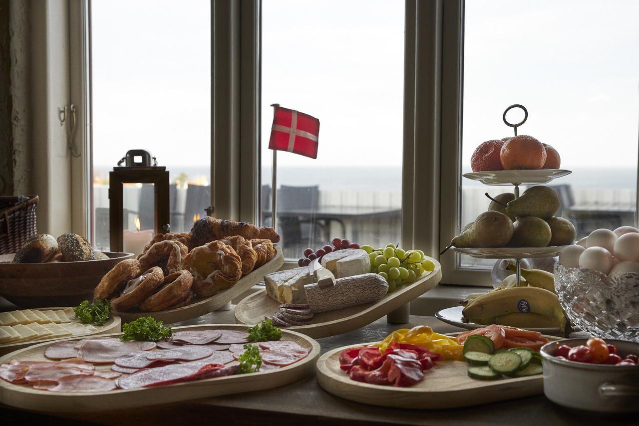 Hotel Klippen Gudhjem Zewnętrze zdjęcie