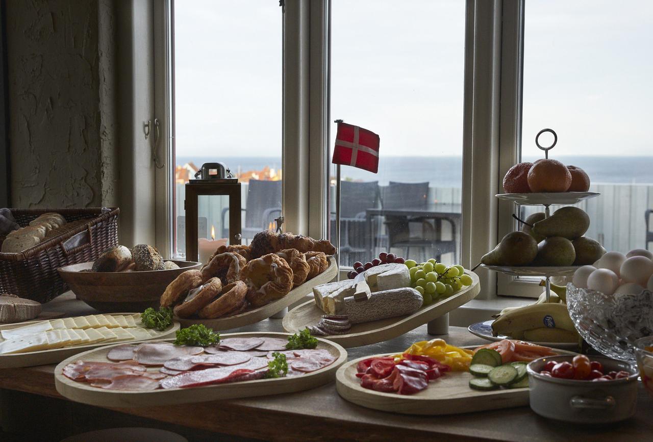 Hotel Klippen Gudhjem Zewnętrze zdjęcie