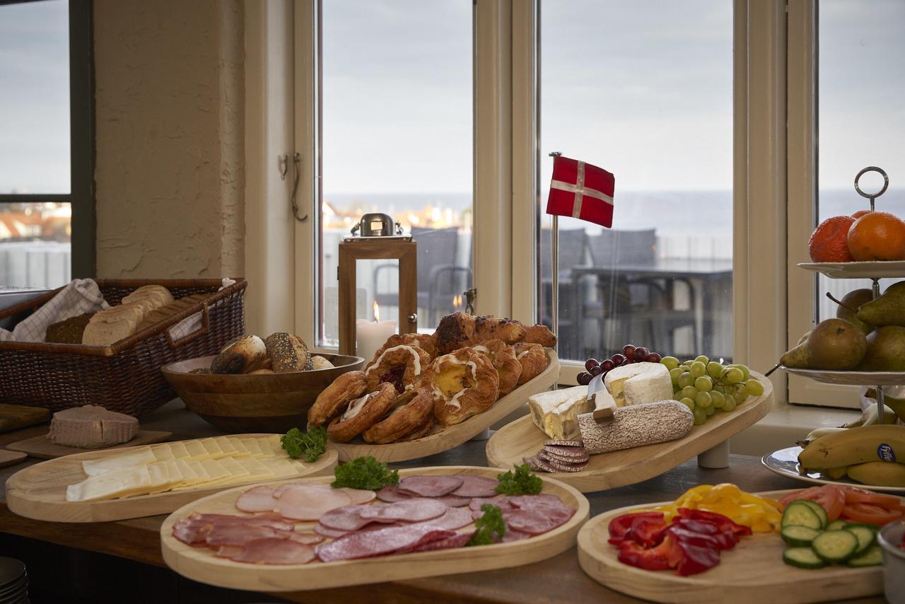 Hotel Klippen Gudhjem Zewnętrze zdjęcie